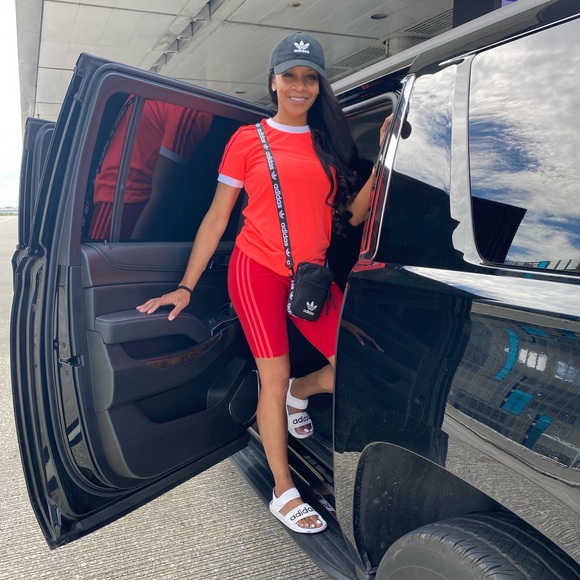 Cute Top & Short Adidas Set - Picture 1 of 4